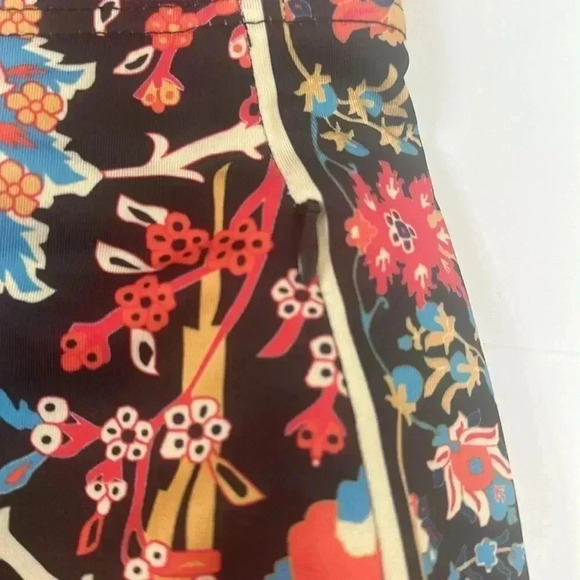 Gretchen Scott Skippy Skort in Magic Carpet - Size Medium - Picture 6 of 10